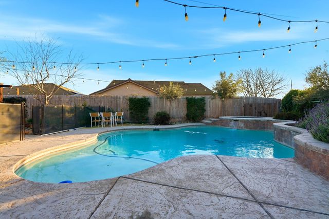 1483 Atlantic Avenue, Lemoore, CA 93245