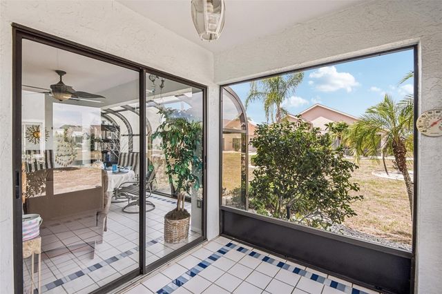 214 LINGER LANE, Sun City Center, FL 33573