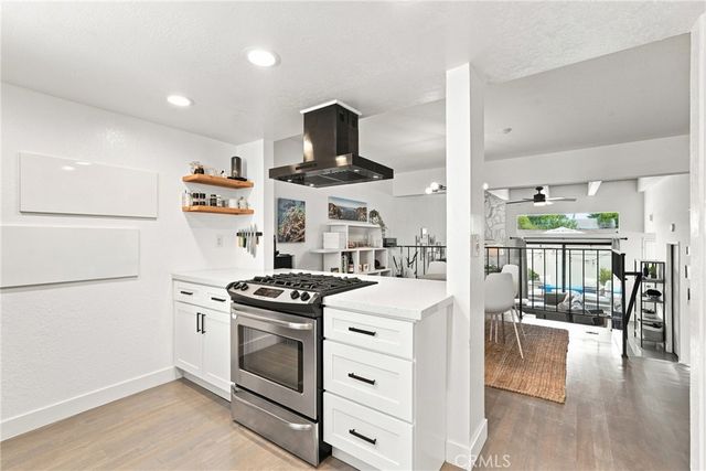 2609 Nelson Avenue F, Redondo Beach, CA 90278