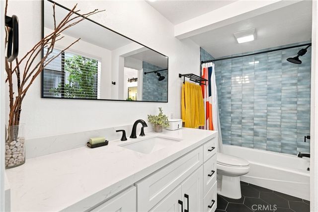 2609 Nelson Avenue F, Redondo Beach, CA 90278