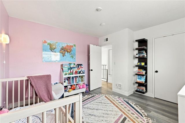 2609 Nelson Avenue F, Redondo Beach, CA 90278