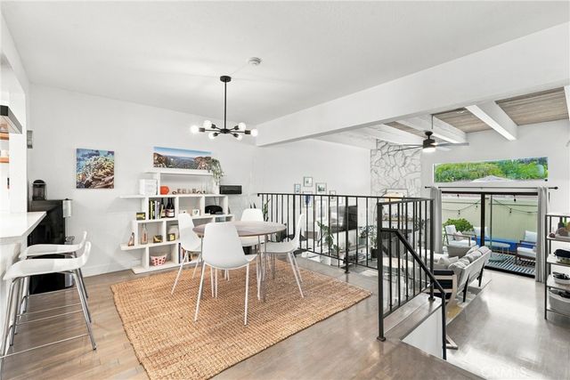 2609 Nelson Avenue F, Redondo Beach, CA 90278