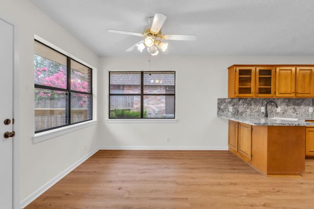 743 Sherwood Forest Drive, Ivanhoe, TX 75979