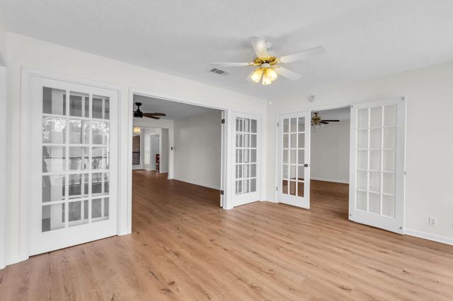 743 Sherwood Forest Drive, Ivanhoe, TX 75979