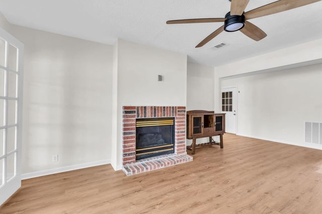 743 Sherwood Forest Drive, Ivanhoe, TX 75979