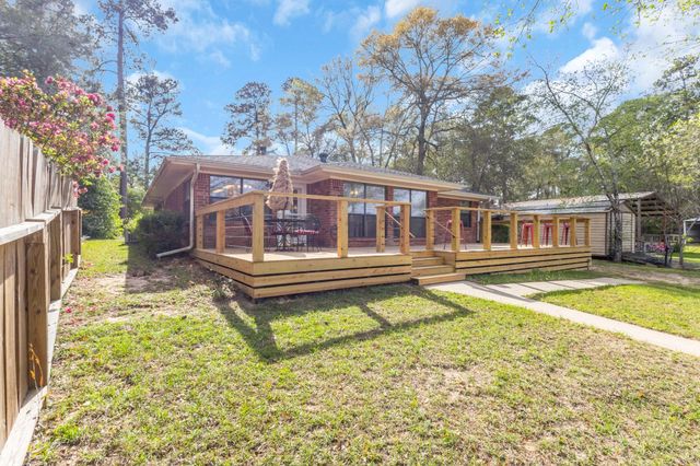 743 Sherwood Forest Drive, Ivanhoe, TX 75979