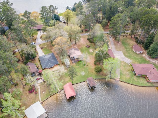 743 Sherwood Forest Drive, Ivanhoe, TX 75979