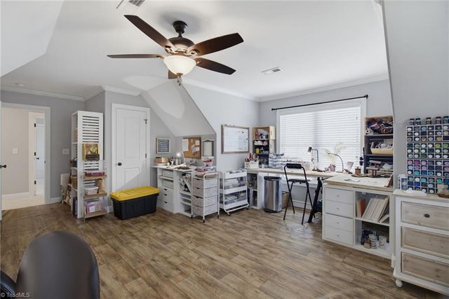 179 Pipers Ridge West, Winston-salem, NC 27127