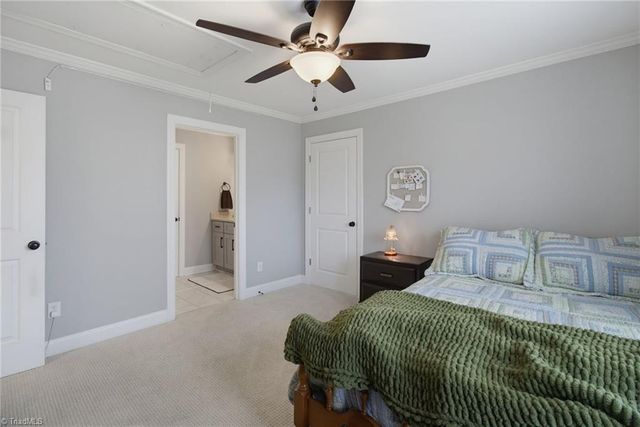 179 Pipers Ridge West, Winston-salem, NC 27127