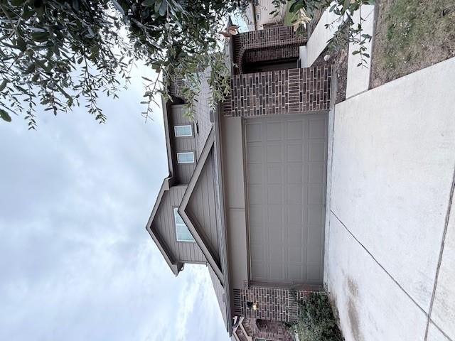 13813 Geelong DR, Pflugerville, TX 78660