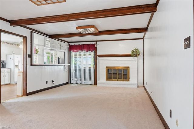 229 Newtown RD S, Norfolk, VA 23502