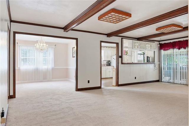 229 Newtown RD S, Norfolk, VA 23502