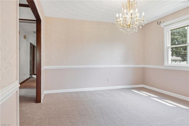 229 Newtown RD S, Norfolk, VA 23502