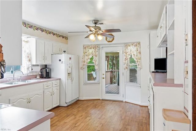 229 Newtown RD S, Norfolk, VA 23502
