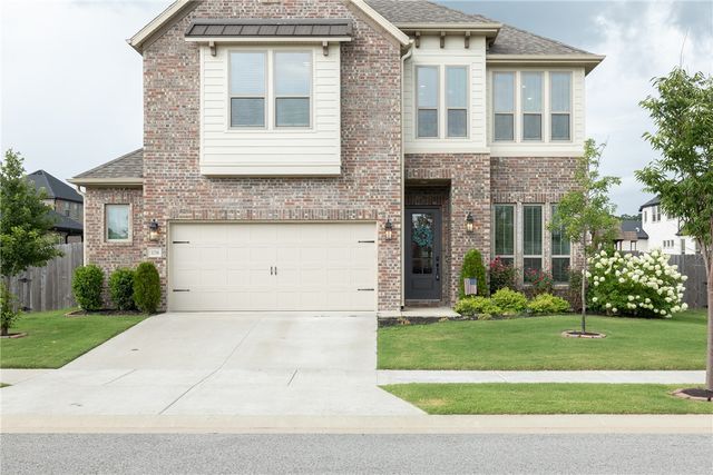 3758 W Dahlia Way, Fayetteville, AR 72704