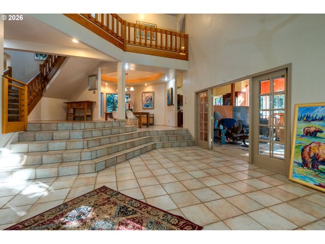 1355 Sw RUSS Ln, Mc Minnville, OR 97128