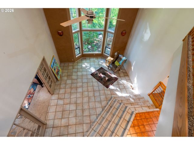 1355 Sw RUSS Ln, Mc Minnville, OR 97128