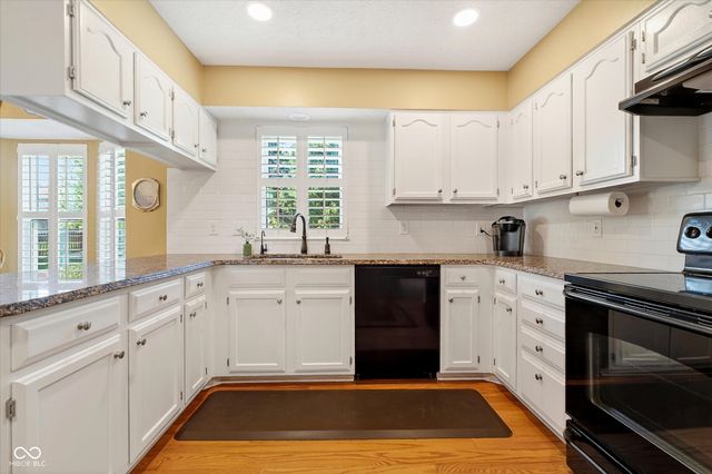7755 Carly Court, Fishers, IN 46038