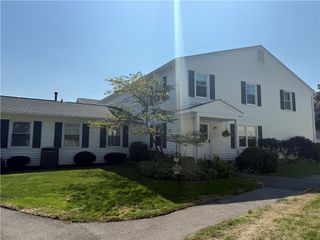 32 Heron Way North, Perinton, NY 14450