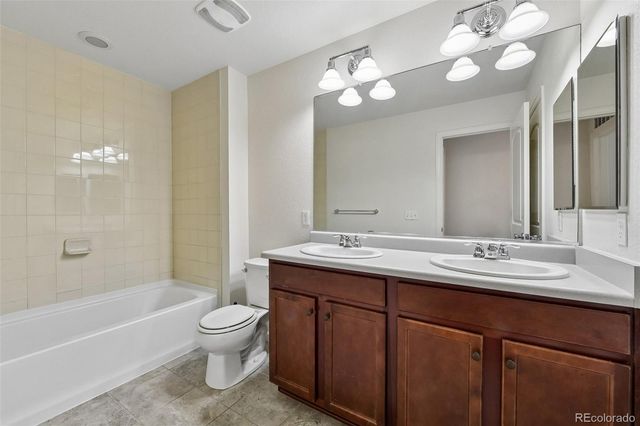 9205 E Prairie Meadow Drive, Denver, CO 80238