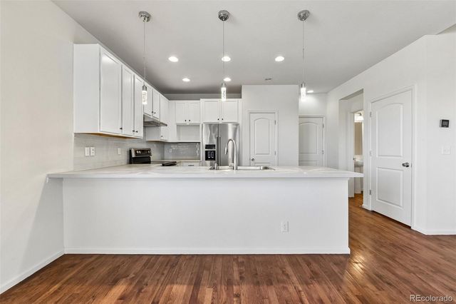 9205 E Prairie Meadow Drive, Denver, CO 80238