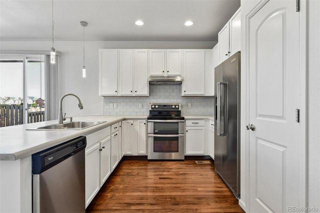 9205 E Prairie Meadow Drive, Denver, CO 80238