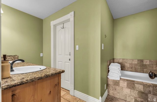 622 W 4050 N, Pleasant View, UT 84414