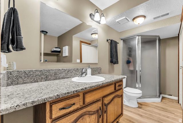 622 W 4050 N, Pleasant View, UT 84414