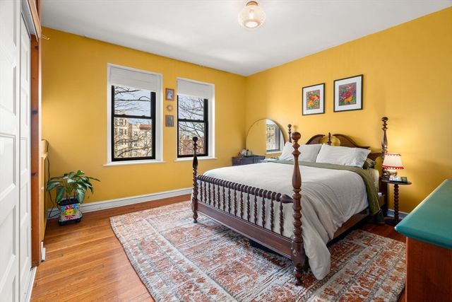 1404 Commonwealth Ave 17, Boston, MA 02135