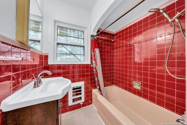 520 Ogden, San Antonio, TX 78212