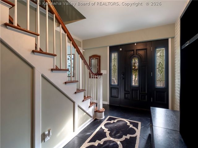 1108 Montrose Drive, South Charleston, WV 25303