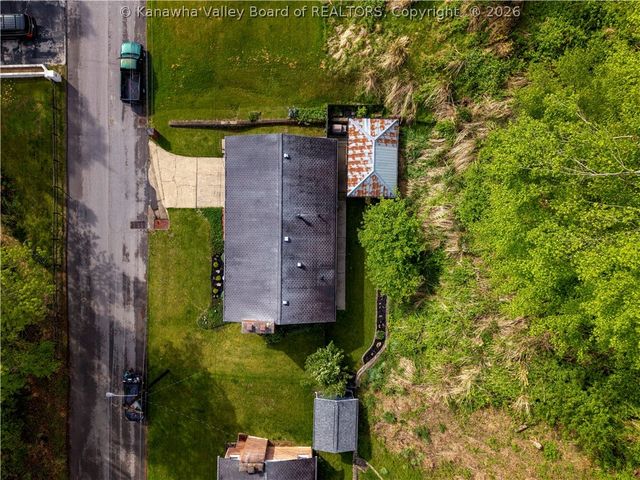 1108 Montrose Drive, South Charleston, WV 25303