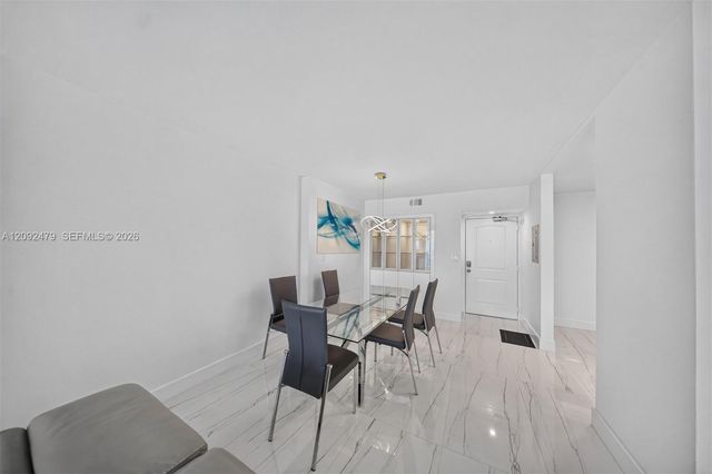 100 Bayview Drive 1908, Sunny Isles Beach, FL 33160
