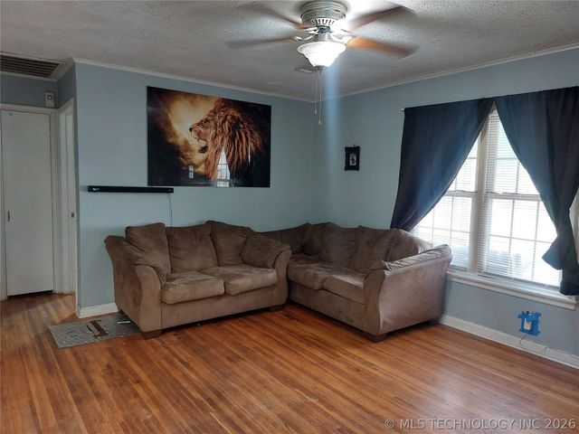 6203 E King Street, Tulsa, OK 74115