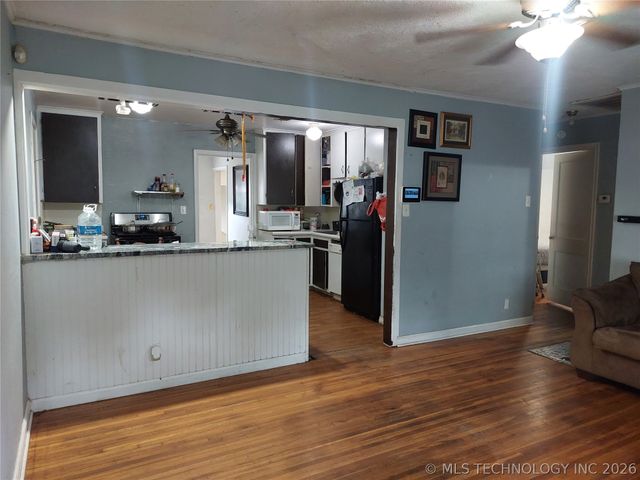 6203 E King Street, Tulsa, OK 74115