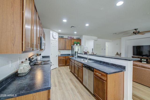 5434 W HARWELL Road, Laveen, AZ 85339