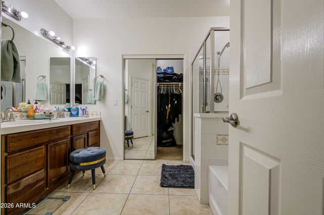 5434 W HARWELL Road, Laveen, AZ 85339