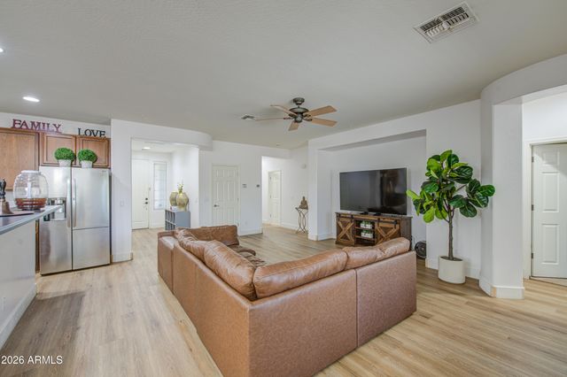 5434 W HARWELL Road, Laveen, AZ 85339