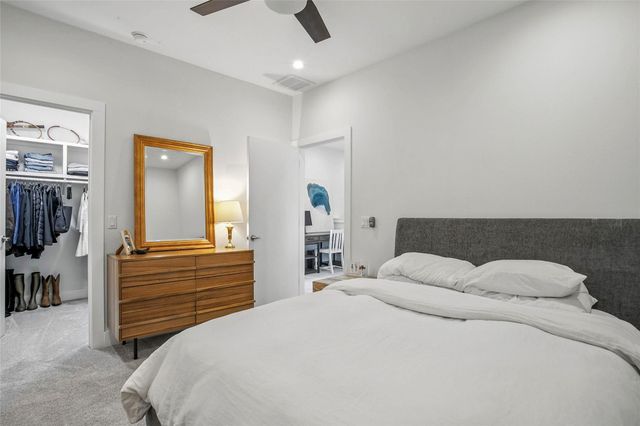 5402 Woodrow Ave B, Austin, TX 78756