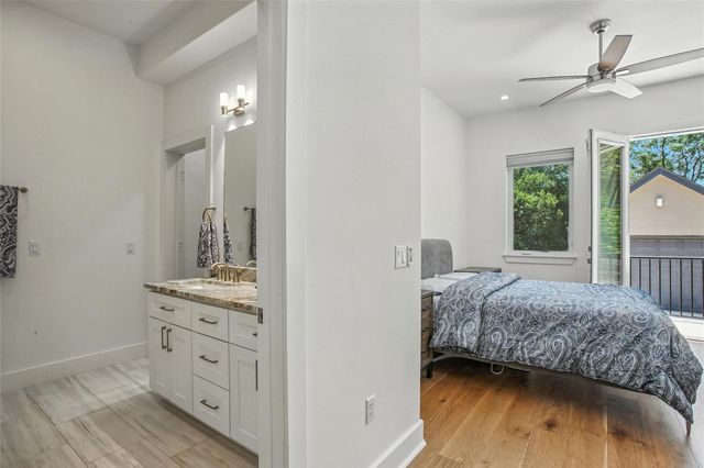 5402 Woodrow Ave B, Austin, TX 78756