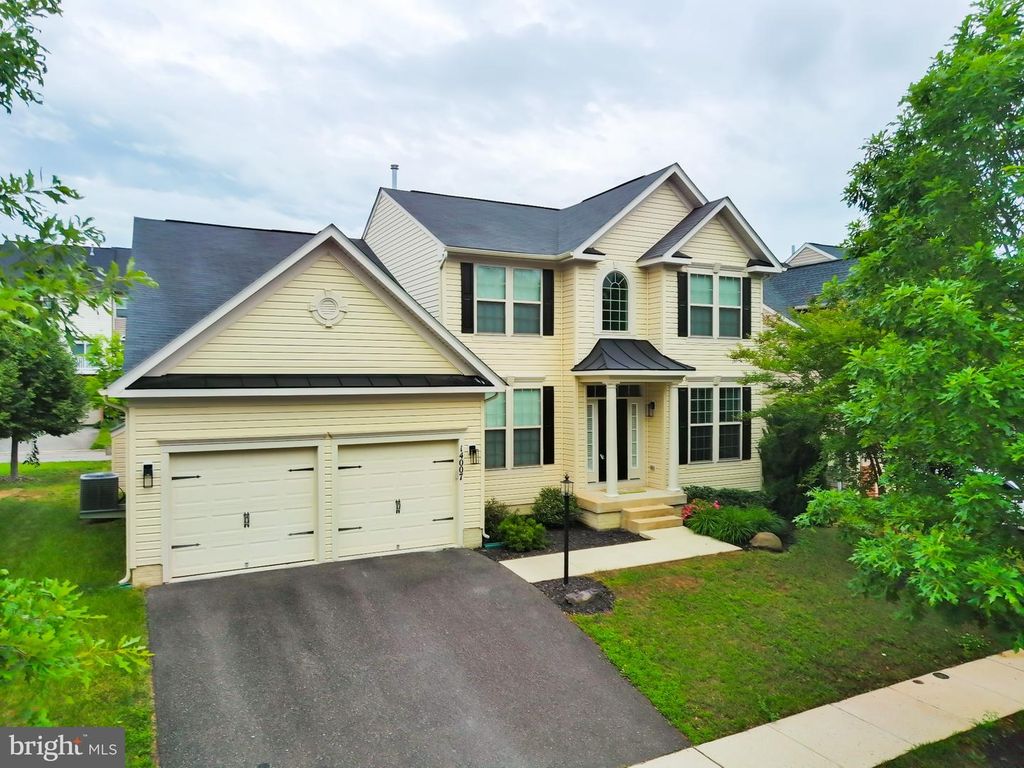 Image 1 of property listing at 14007 VINTAGE LN, Accokeek, MD 20607