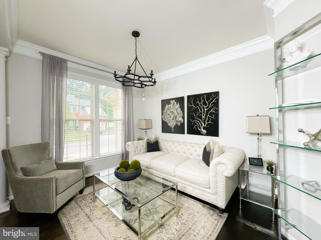 Image 4 of property listing at 14007 VINTAGE LN, Accokeek, MD 20607