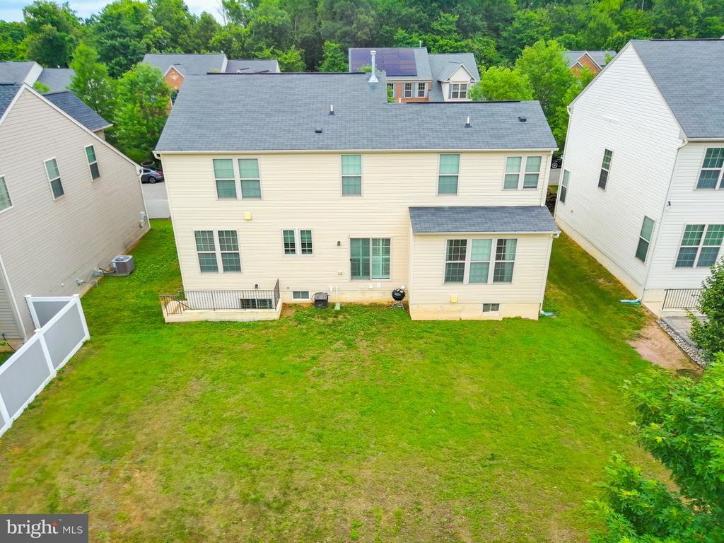 Image 47 of property listing at 14007 VINTAGE LN, Accokeek, MD 20607
