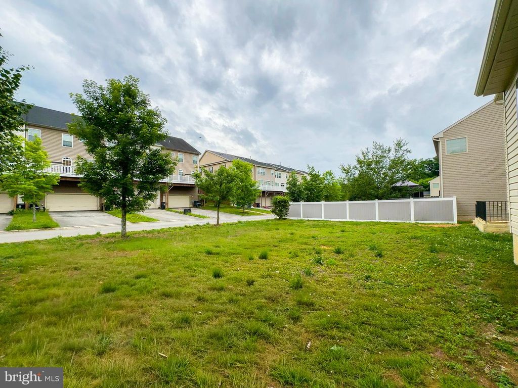 Image 51 of property listing at 14007 VINTAGE LN, Accokeek, MD 20607