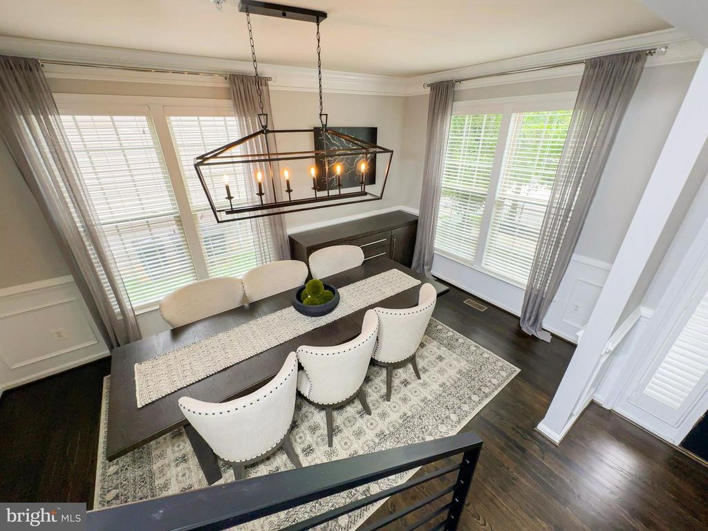 Image 9 of property listing at 14007 VINTAGE LN, Accokeek, MD 20607