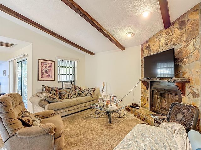 5937 FOREST LANE, Zephyrhills, FL 33542