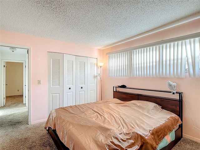 5937 FOREST LANE, Zephyrhills, FL 33542