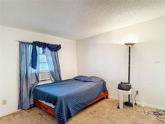 5937 FOREST LANE, Zephyrhills, FL 33542