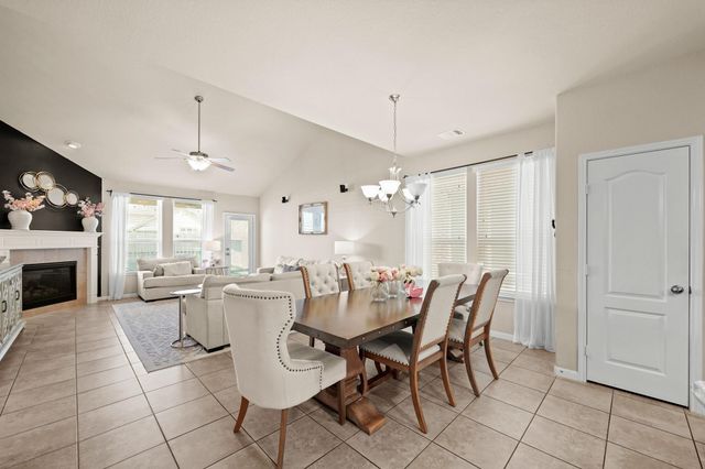 9957 Spring Rock Lane, Brookshire, TX 77423
