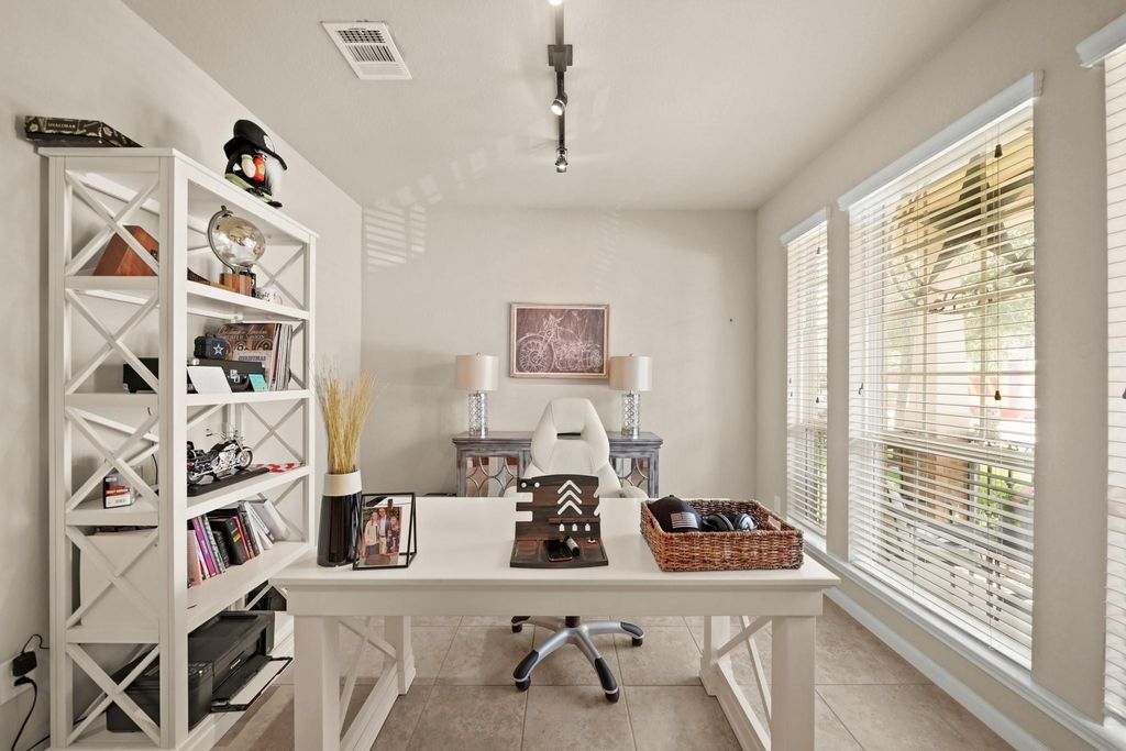 9957 Spring Rock Lane, Brookshire, TX 77423